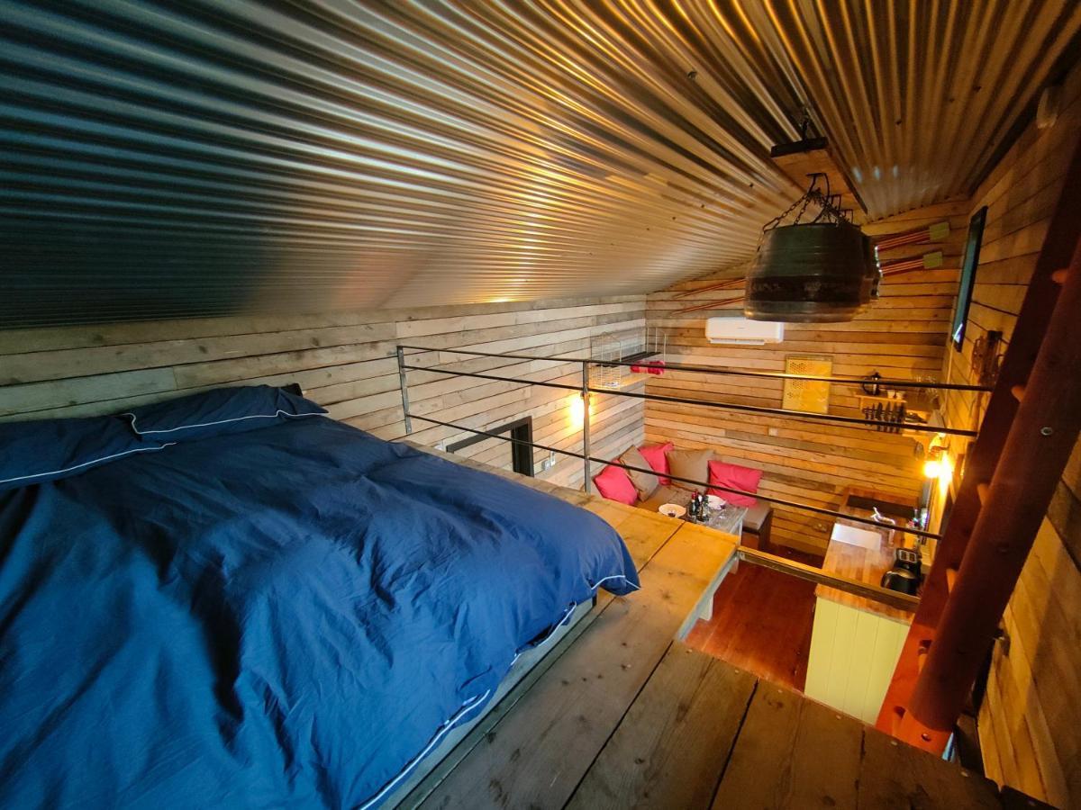 Appartamento The Water Shack - Amazing Tiny House Retreat Woodbridge Esterno foto
