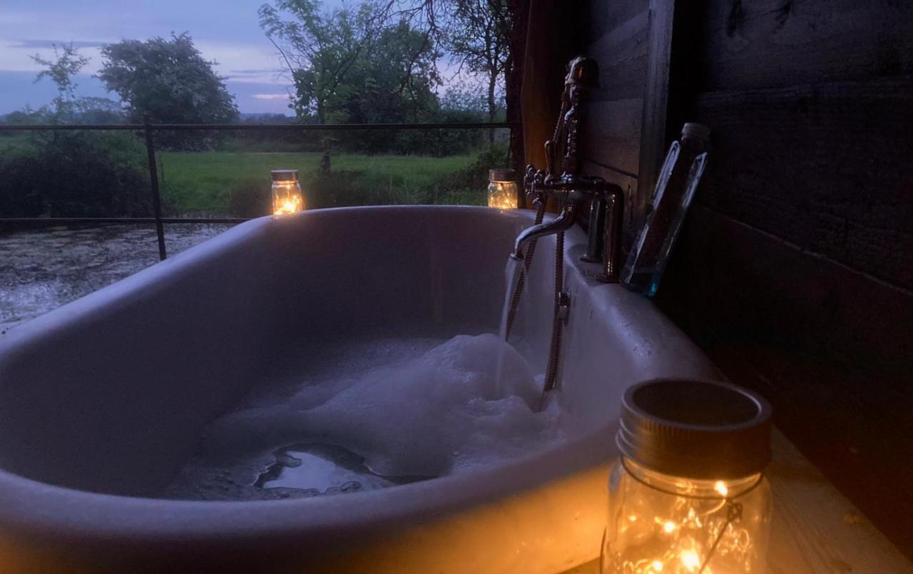 Appartamento The Water Shack - Amazing Tiny House Retreat Woodbridge Esterno foto