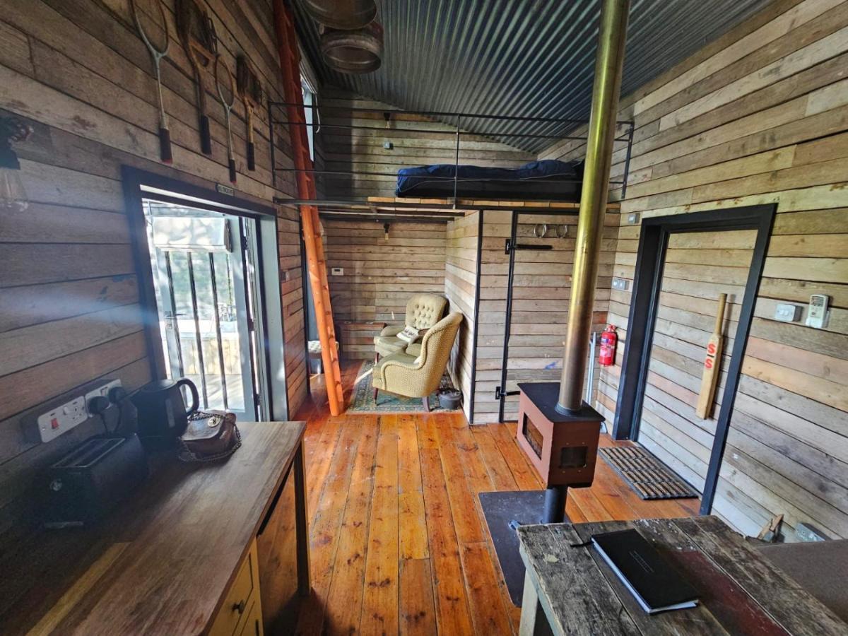 Appartamento The Water Shack - Amazing Tiny House Retreat Woodbridge Esterno foto